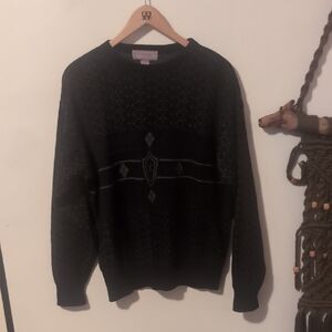 Black and Maroon Patterned Knit Crewneck 90s Dad's Sweater Pullover